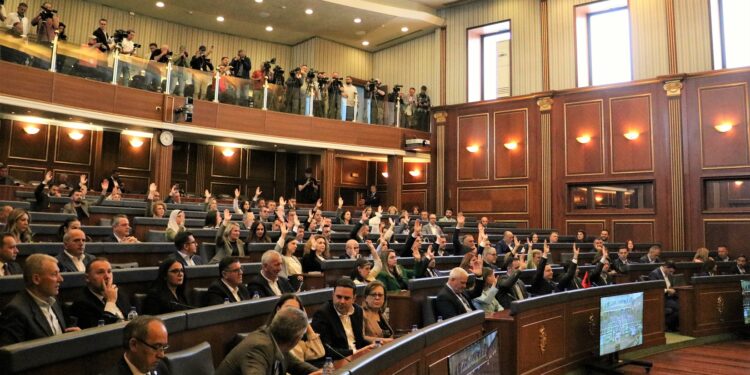 Kosova në krizë institucionale, mbi dy muaj pa Kuvend dhe pa Qeveri